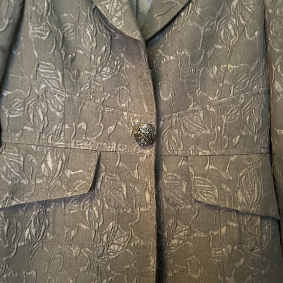 AnneKlein two-piece black skirt suit, intricately patterned within, Sz6, NWT - Picture 2 of 8